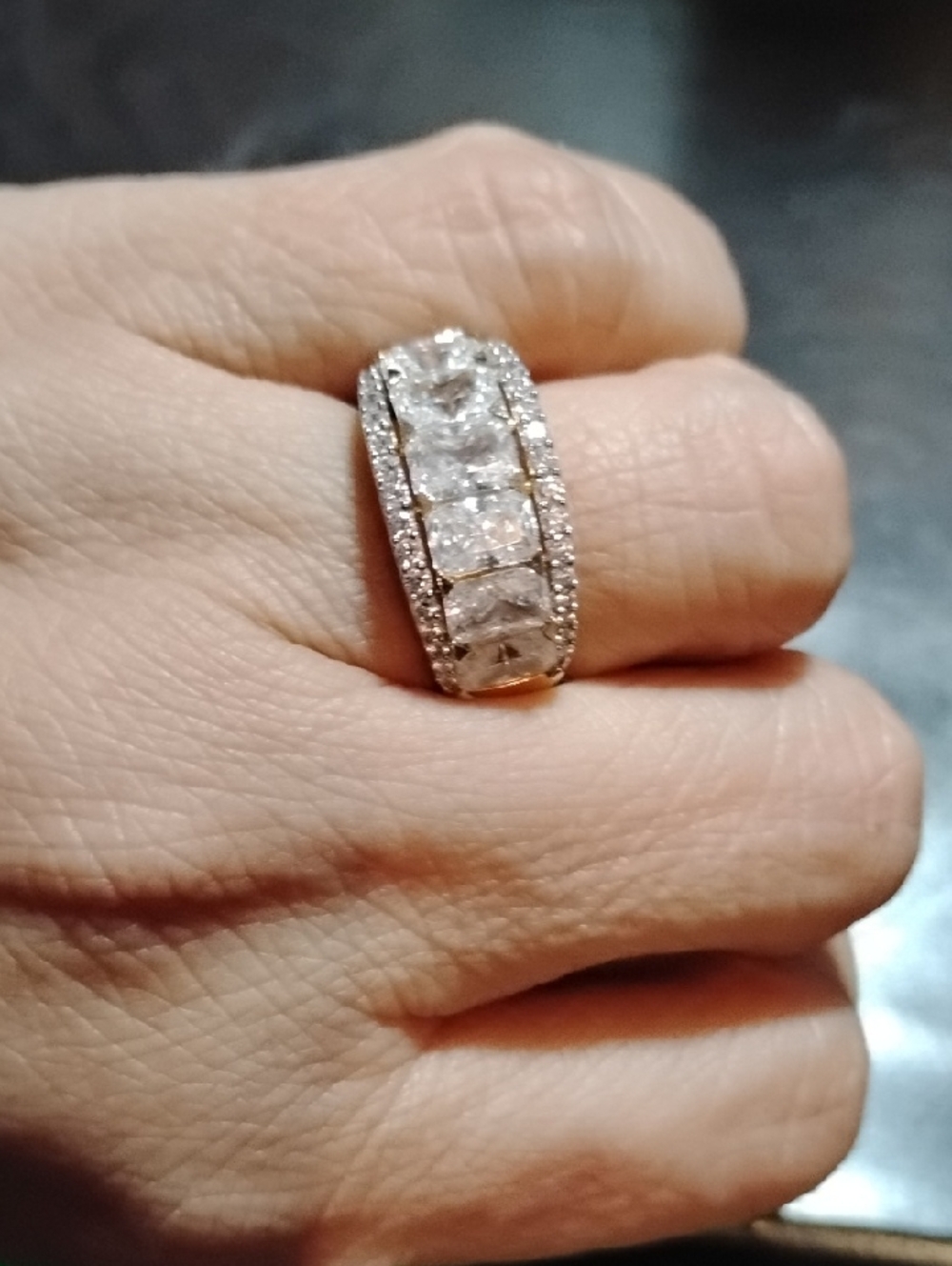 Fashion Jewelry Classic Silver-Tone Cubic Zirconia Band Ring White Clear Size 7